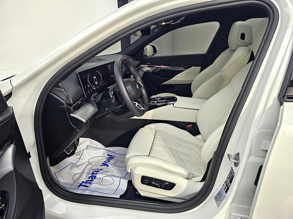 BMW 5 Series - Vista 8