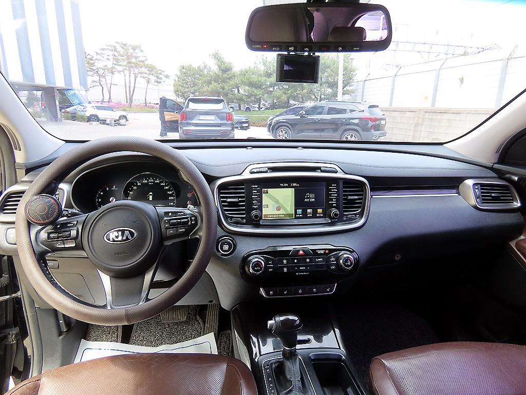 KIA Sorento - Vista 7
