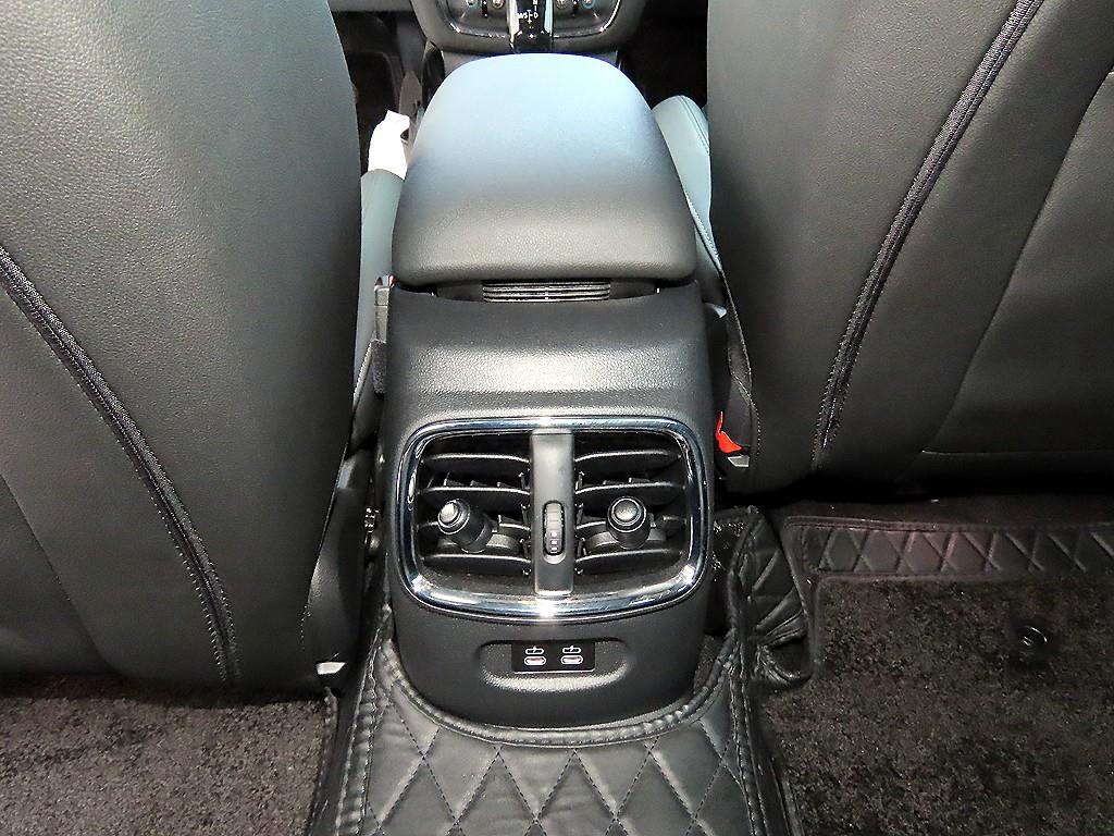 Mini Clubman 2024 Negro - Importación desde Corea - HF Imports Iquique - Foto 17