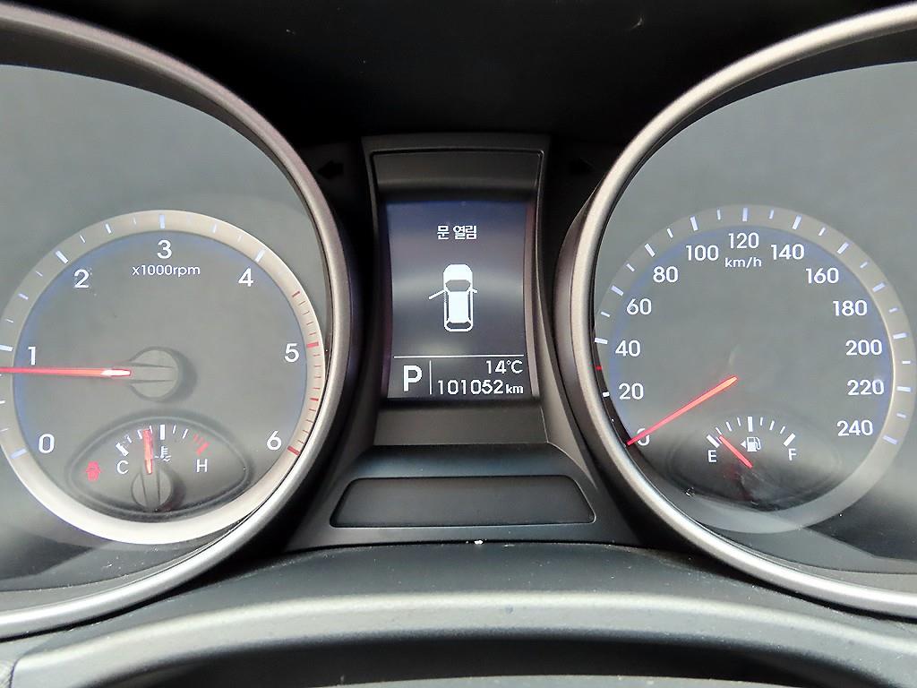 HYUNDAI Santa Fe - Vista 9