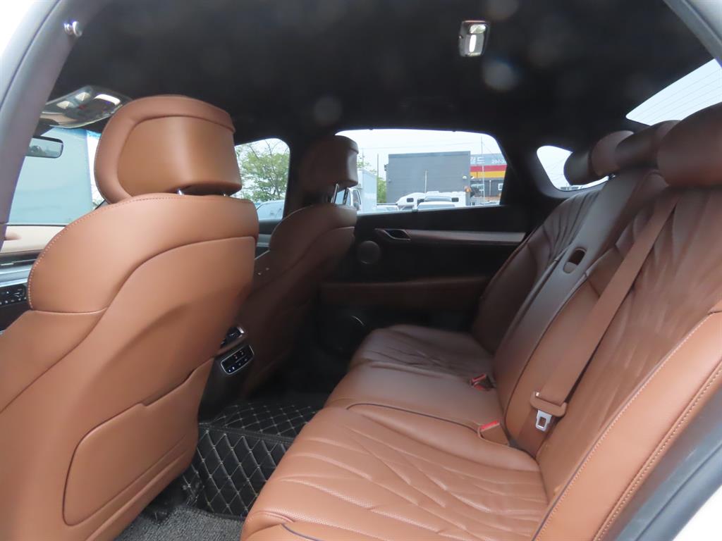 Genesis G80 - Vista 11
