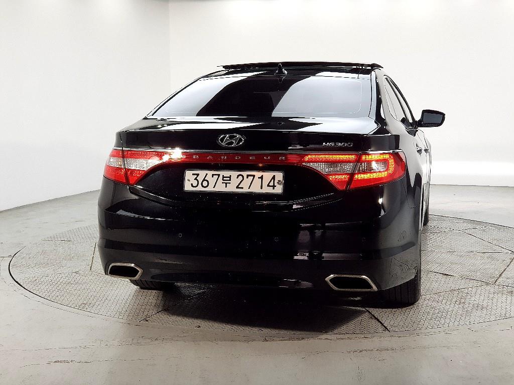 HYUNDAI Grandeur - Vista 3