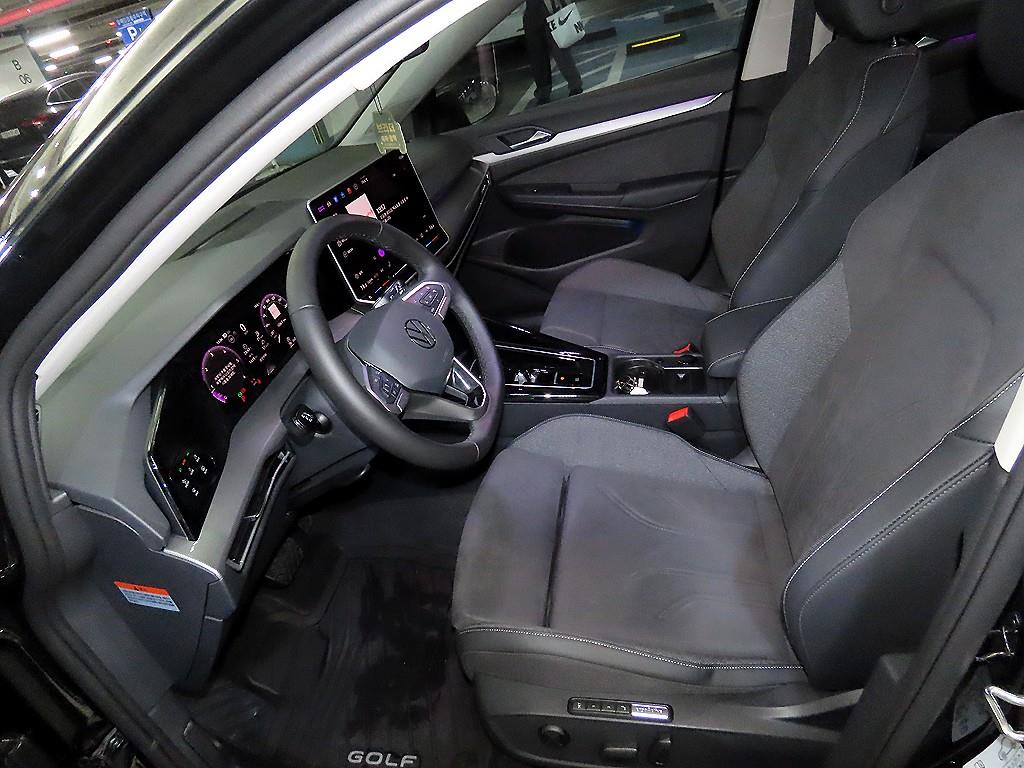 Volkswagen Golf - Vista 6