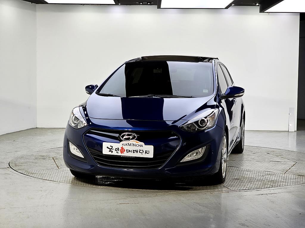 HYUNDAI i30 - Vista 2