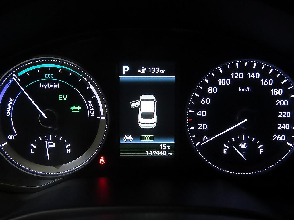 HYUNDAI Grandeur - Vista 9