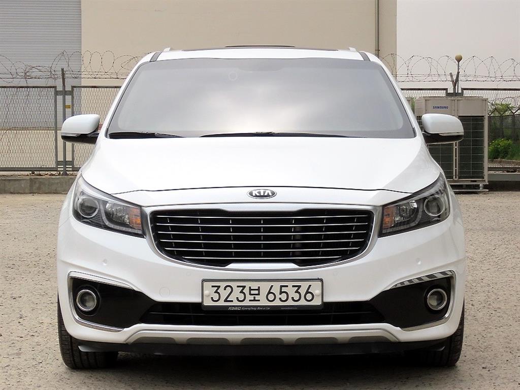 KIA Carnival 2016 - Importación desde Corea - HF Imports Iquique - Foto 1