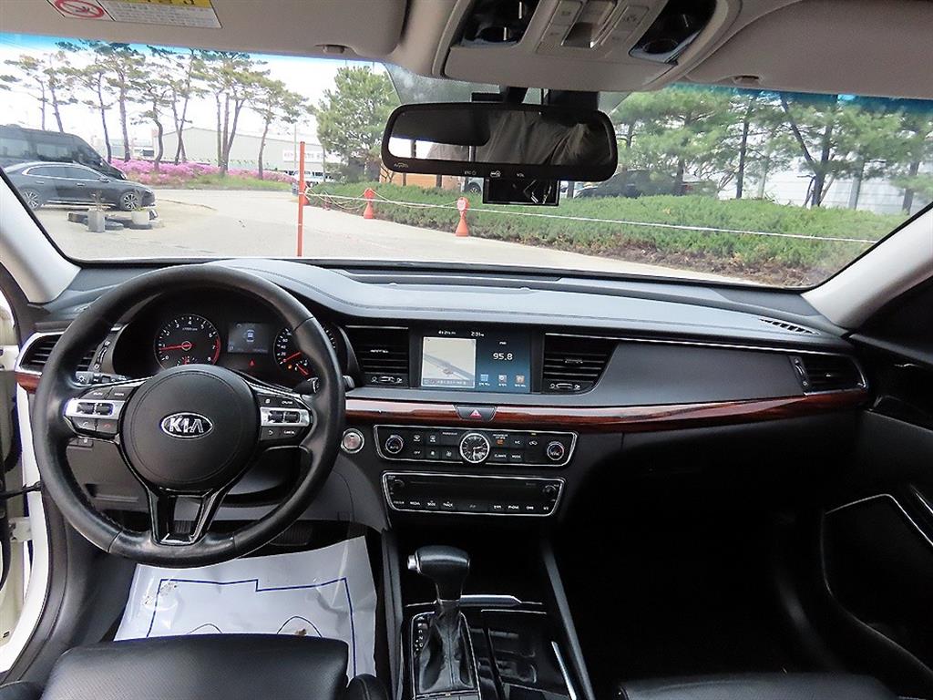 KIA K7 - Vista 7