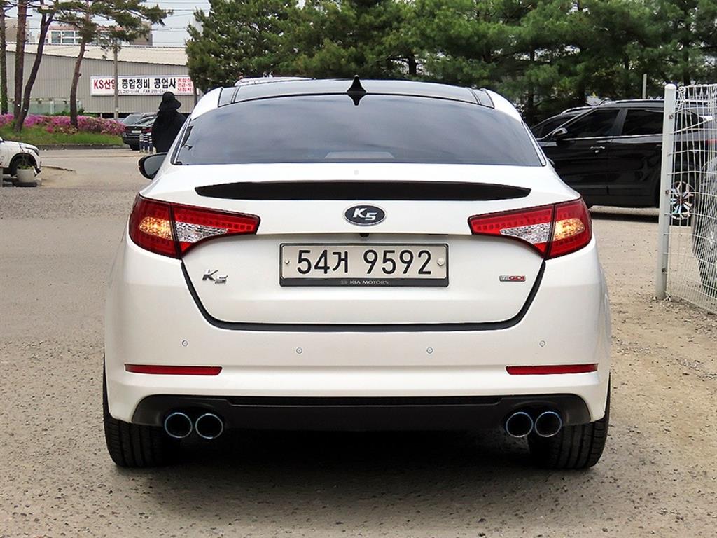 KIA K5 - Vista 4