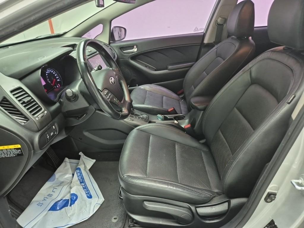 KIA K3 - Vista 7