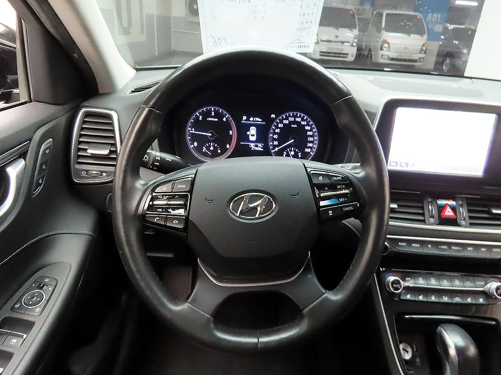 HYUNDAI Grandeur - Vista 7