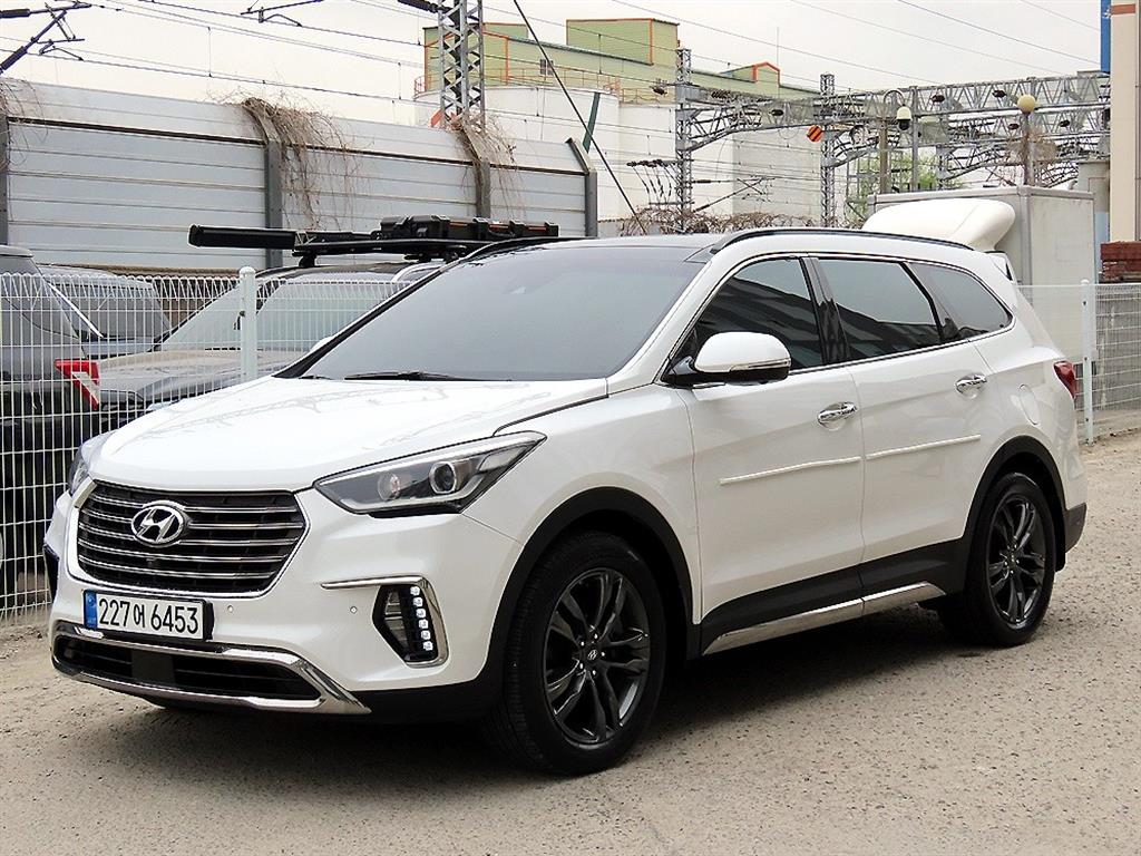 HYUNDAI Maxcruz - Vista 2