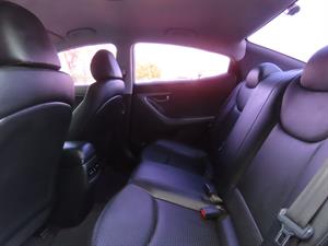 HYUNDAI Avante - Vista 12