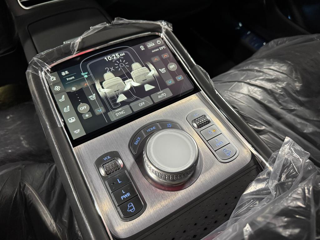 Genesis G90 2026 Negro - Importación desde Corea - HF Imports Iquique - Foto 14