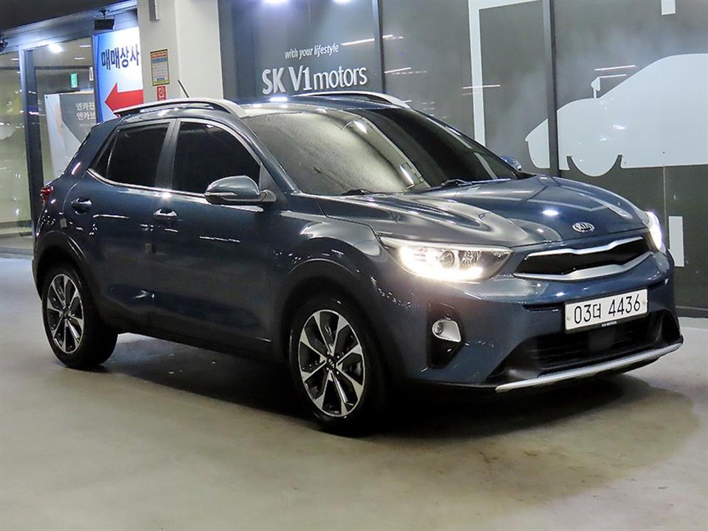 KIA Stonic 2018 Azul - Importación desde Corea - HF Imports Iquique - Foto 1