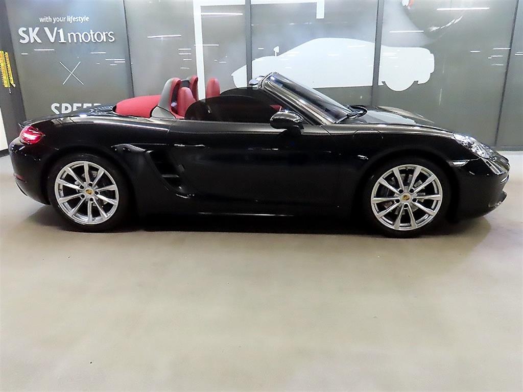 Porsche 718 - Vista 8