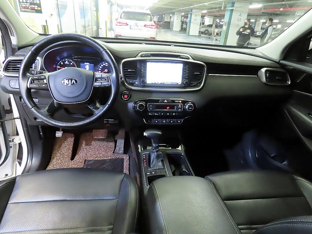 KIA Sorento - Vista 10