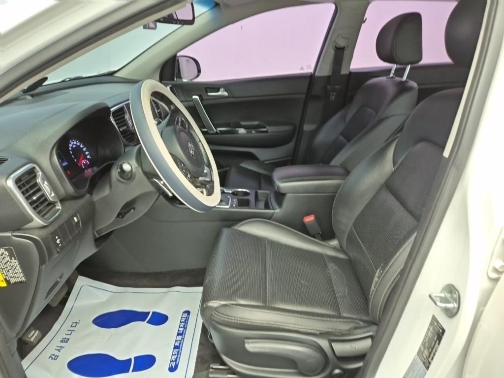 KIA Sportage - Vista 11