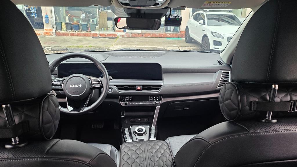 KIA Seltos - Vista 6