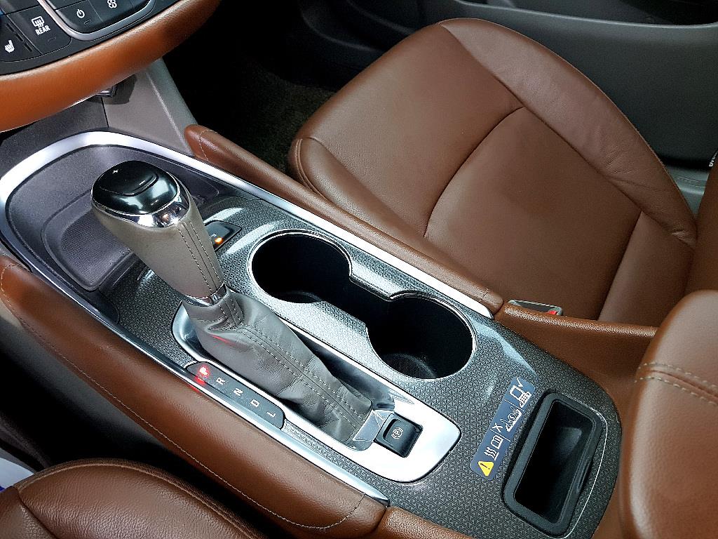 Chevrolet Malibu 2018 Gris - Importación desde Corea - HF Imports Iquique - Foto 14