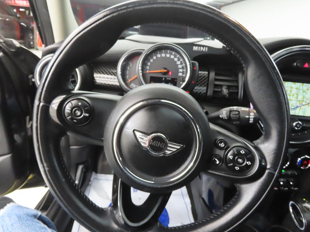 Mini Cooper - Vista 8