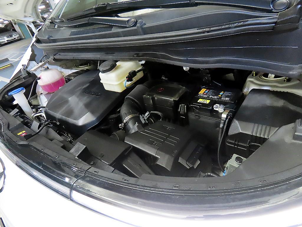 HYUNDAI Staria 2023 Blanco - Importación desde Corea - HF Imports Iquique - Foto 19
