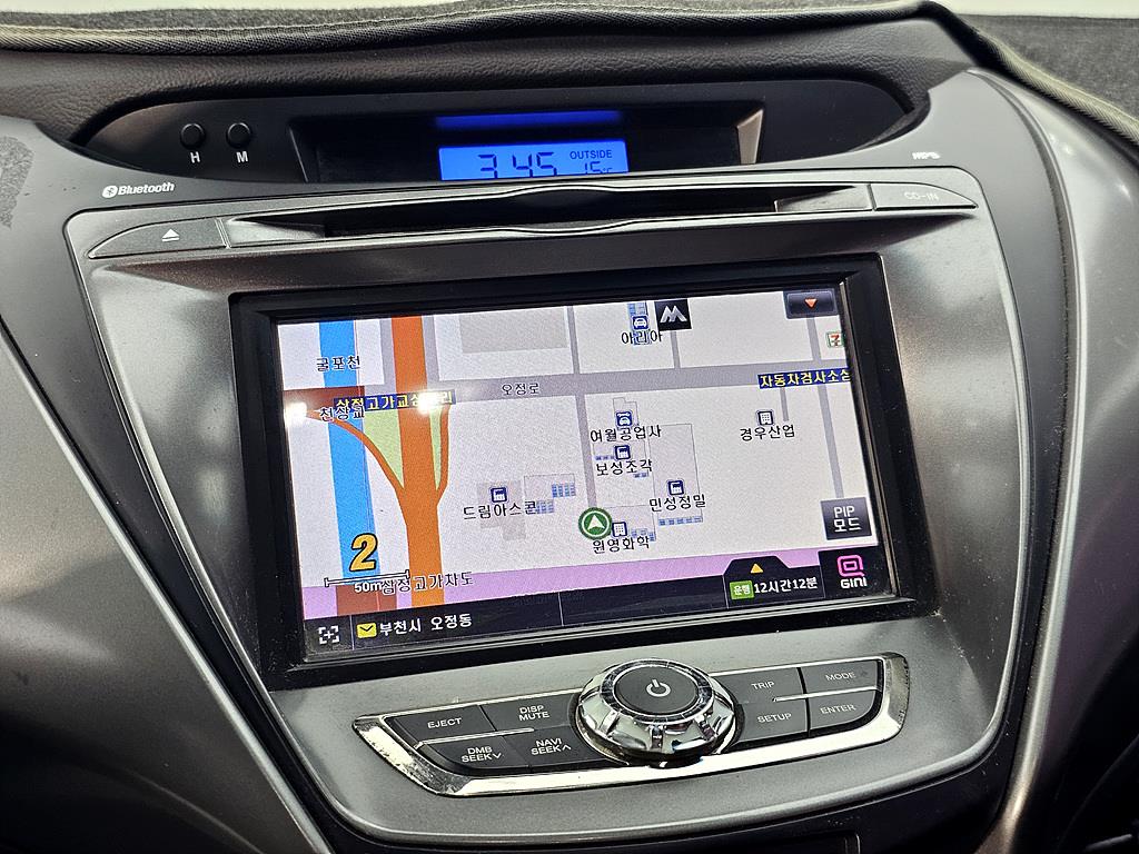 HYUNDAI Avante 2012 Blanco - Importación desde Corea - HF Imports Iquique - Foto 16