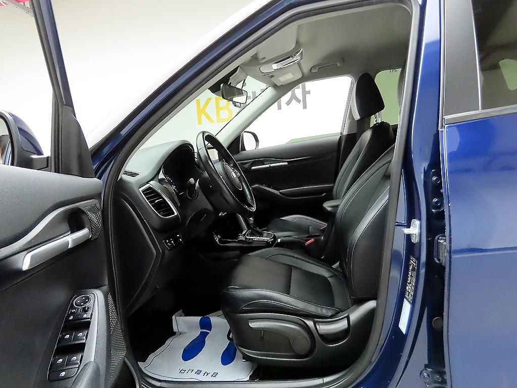 KIA Seltos 2020 Azul - Importación desde Corea - HF Imports Iquique - Foto 13