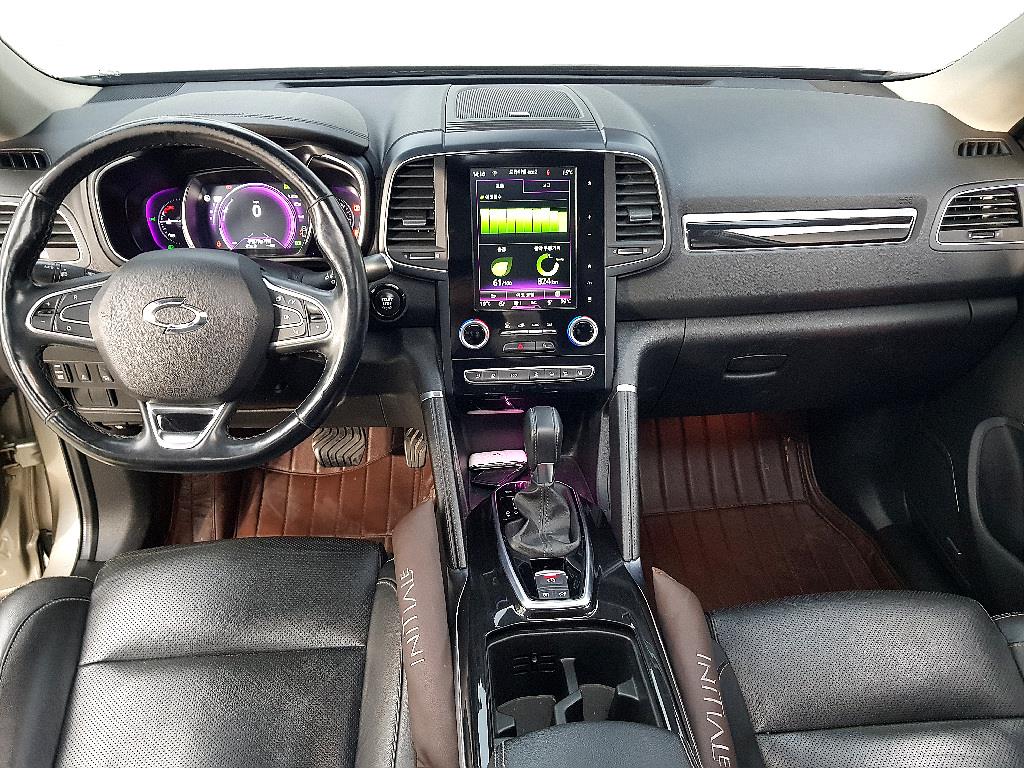 SAMSUNG QM6 - Vista 5