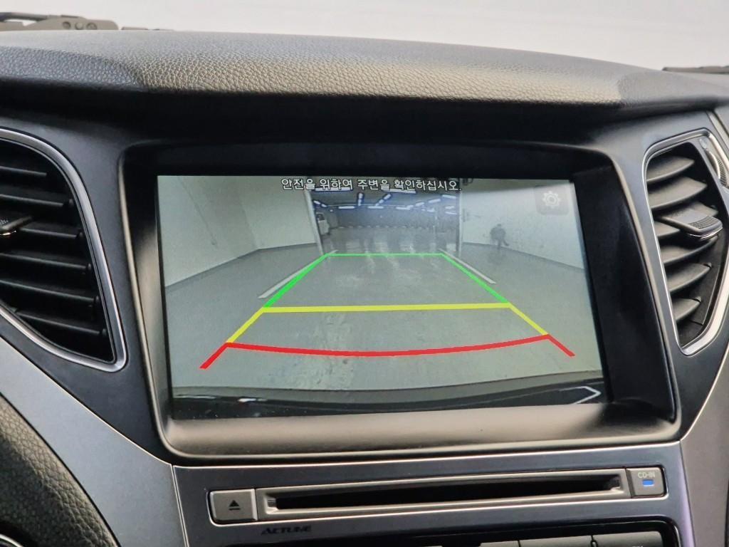 HYUNDAI Grandeur - Vista 12