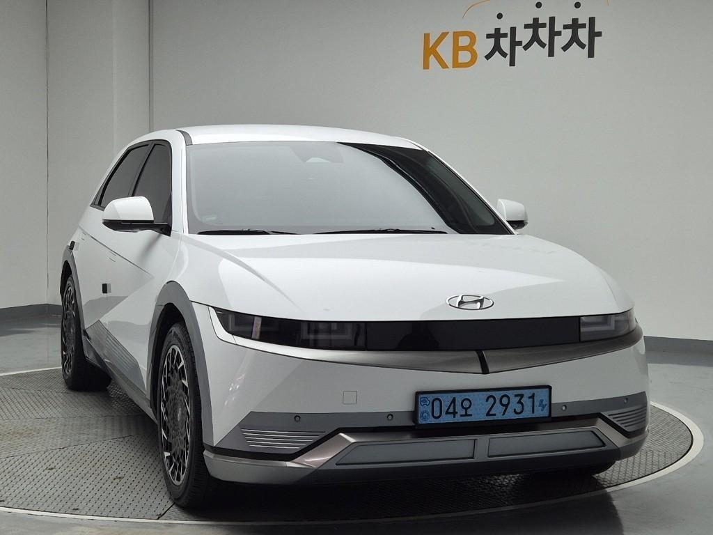 HYUNDAI Ioniq 5 - Vista 4