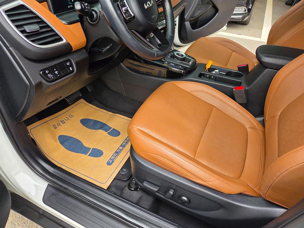KIA Seltos 2023 Blanco - Importación desde Corea - HF Imports Iquique - Foto 16