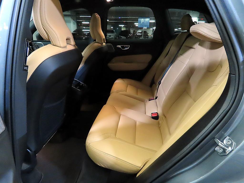 Volvo XC60 - Vista 7