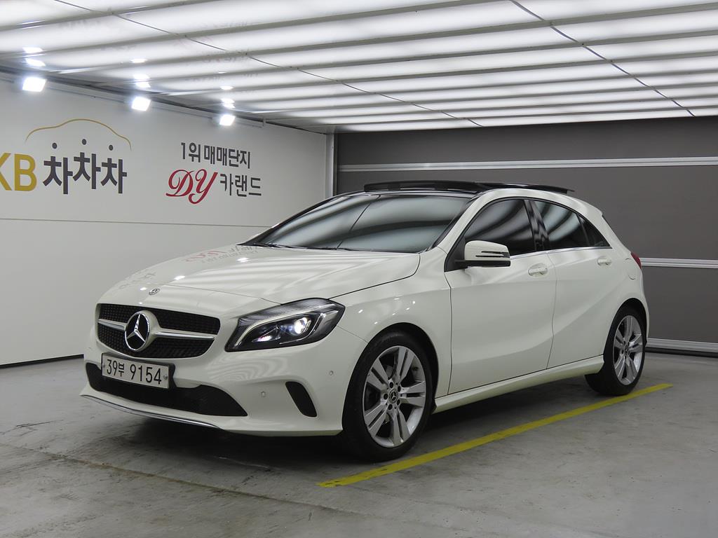 Mercedes Benz A Class 2018 Blanco - Importación desde Corea - HF Imports Iquique - Foto 1