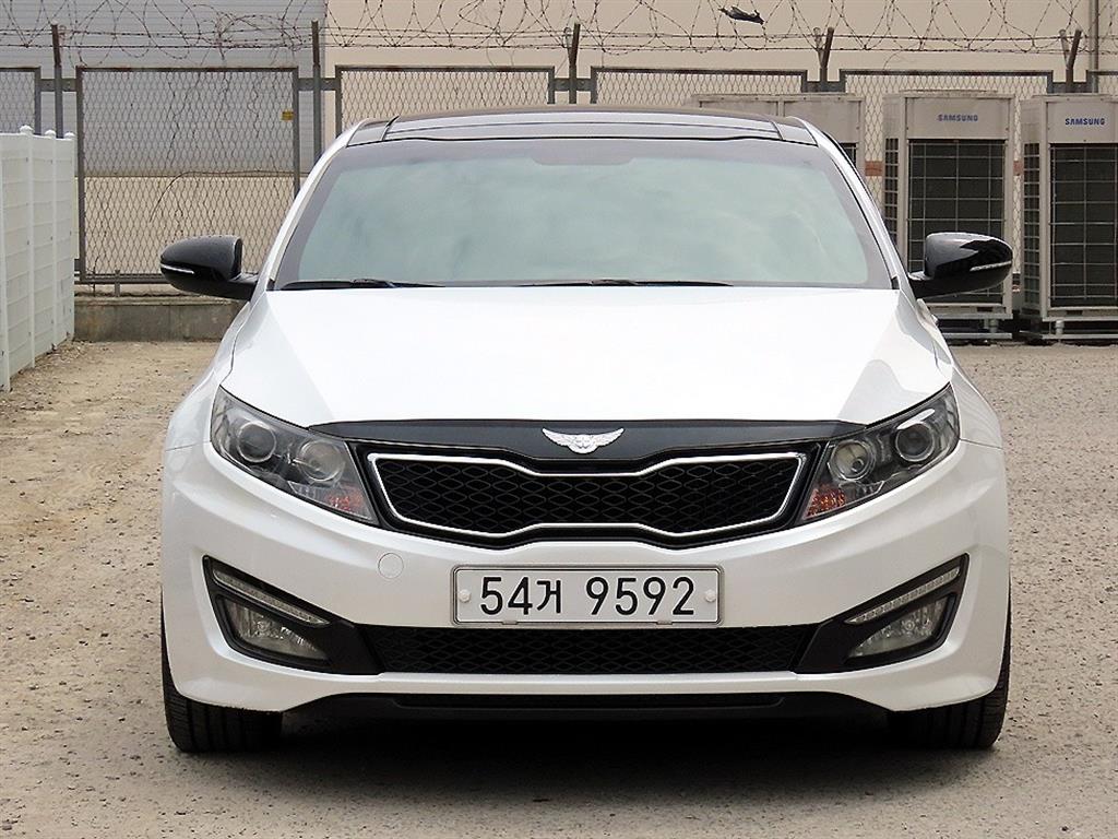 KIA K5 2012 Blanco - Importación desde Corea - HF Imports Iquique - Foto 1