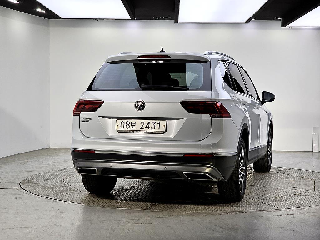 Volkswagen Tiguan - Vista 3