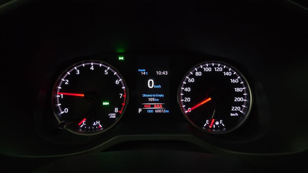 Toyota RAV4 - Vista 9