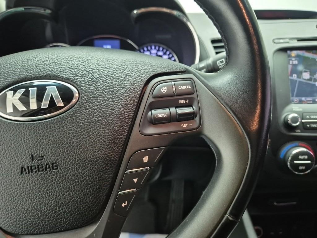 KIA K3 2014 Plateado - Importación desde Corea - HF Imports Iquique - Foto 16