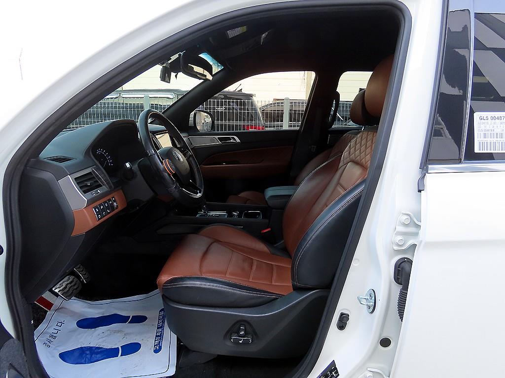 Ssangyong Rexton - Vista 5
