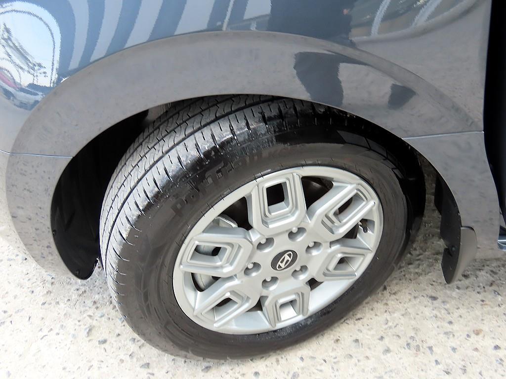 HYUNDAI Staria 2025 Gris - Importación desde Corea - HF Imports Iquique - Foto 20