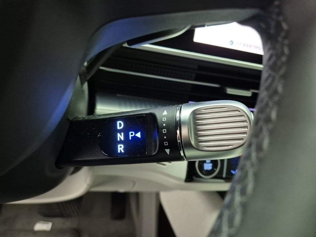 HYUNDAI Ioniq 6 - Vista 8