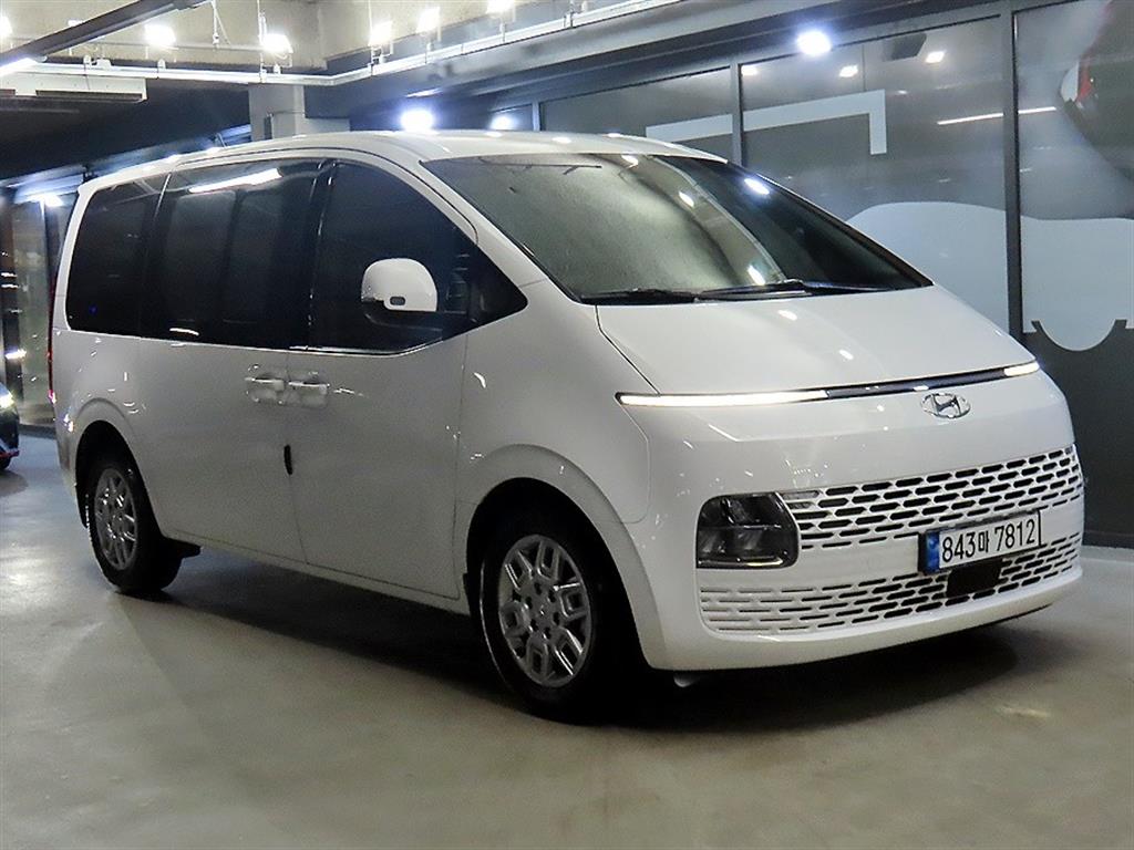 HYUNDAI Staria 2023 Blanco - Importación desde Corea - HF Imports Iquique - Foto 1