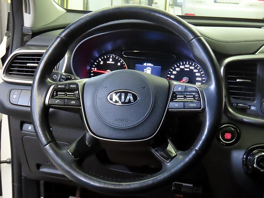 KIA Sorento - Vista 8