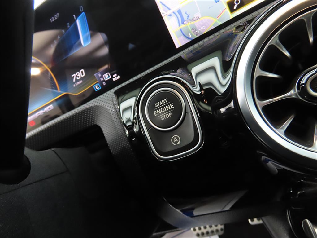 Mercedes Benz A Class - Vista 10