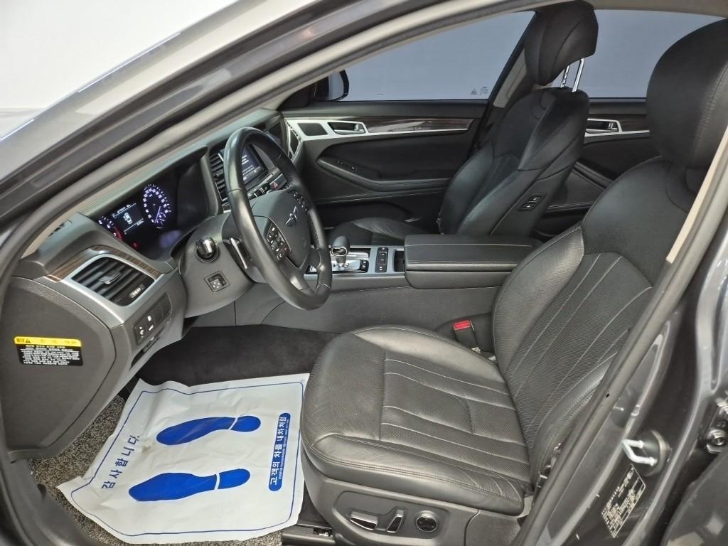 Genesis G80 - Vista 11
