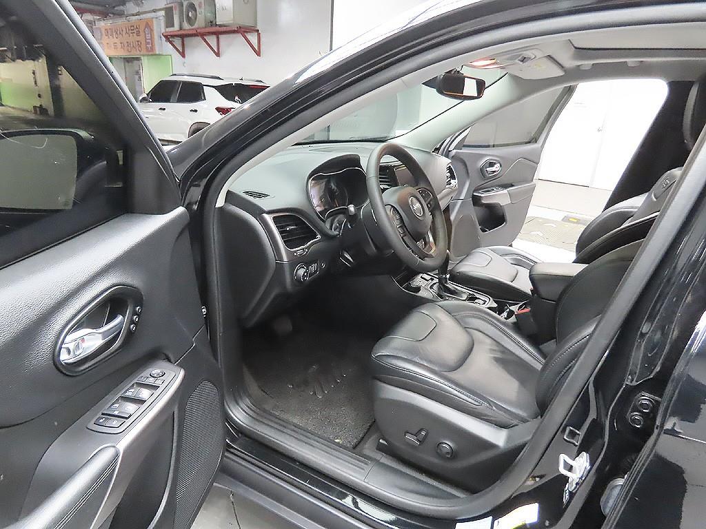Jeep Cherokee 2022 Negro - Importación desde Corea - HF Imports Iquique - Foto 11