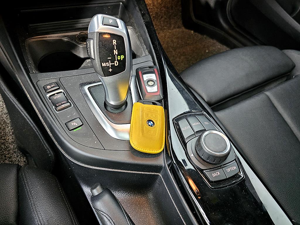 BMW 1 series 2017 Blanco - Importación desde Corea - HF Imports Iquique - Foto 15