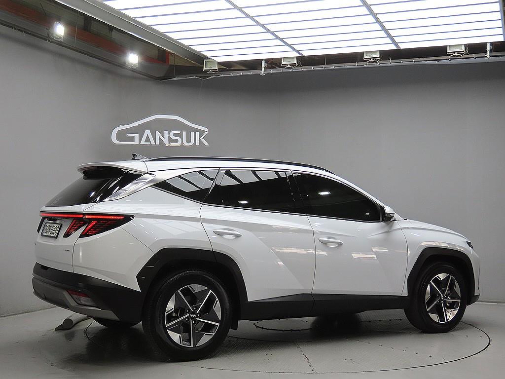 HYUNDAI Tucson - Vista 7