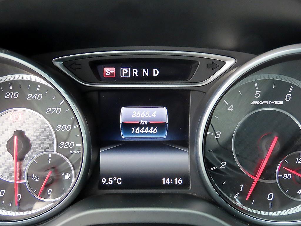 Mercedes Benz A Class - Vista 9