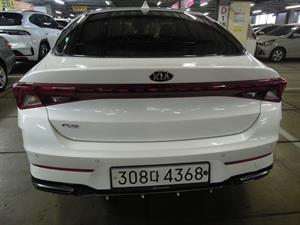 KIA K5 - Vista 8
