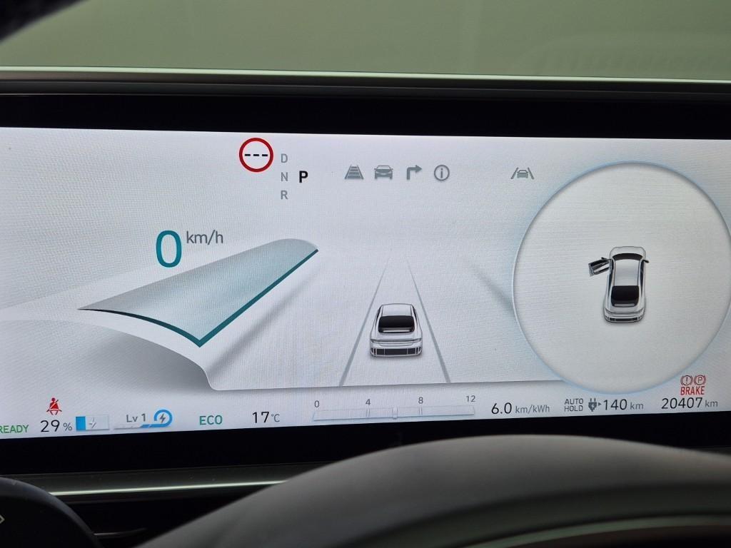 HYUNDAI Ioniq 6 - Vista 6